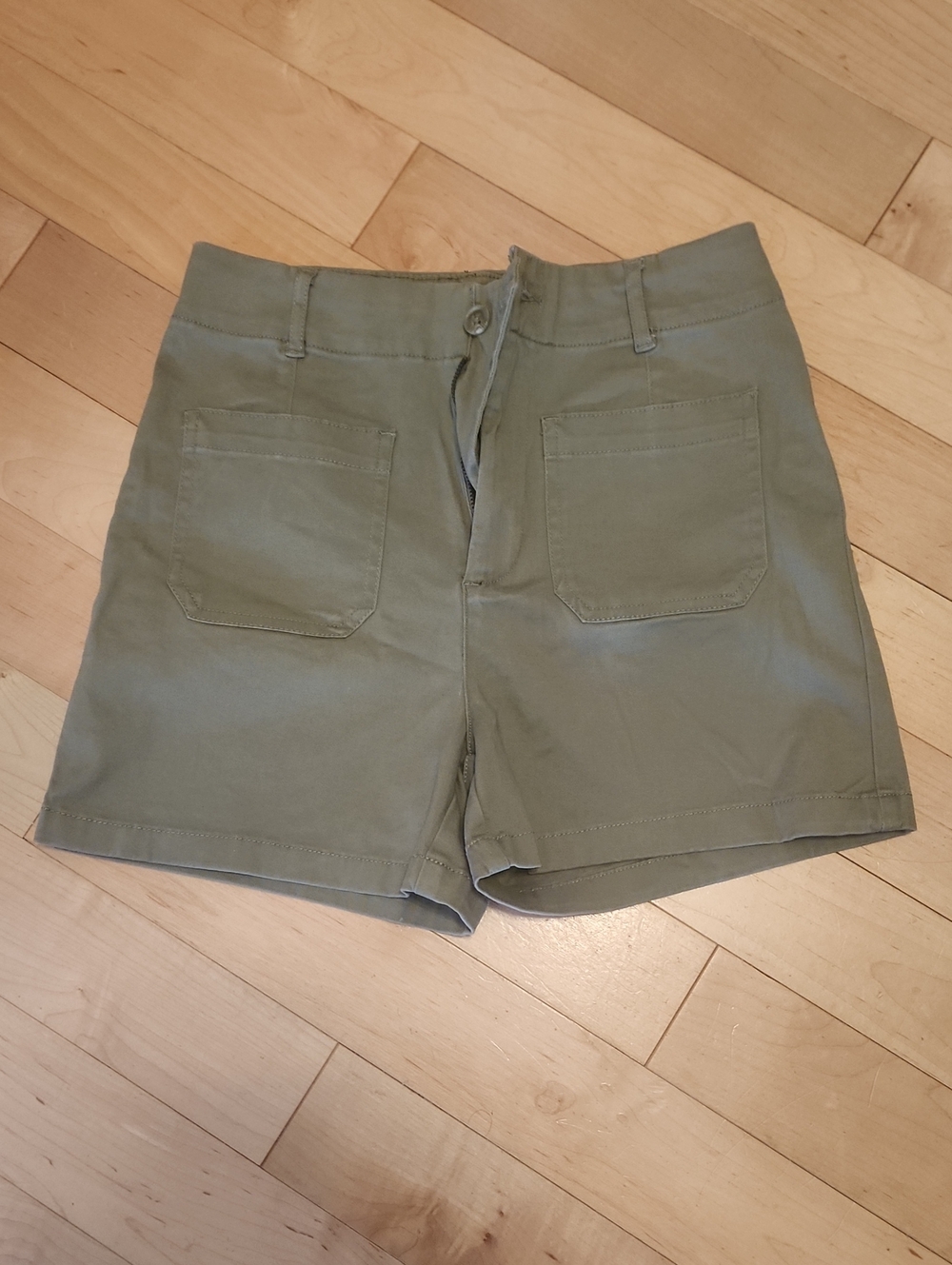 NWOT High-Rise Women’s Shorts — Olive
